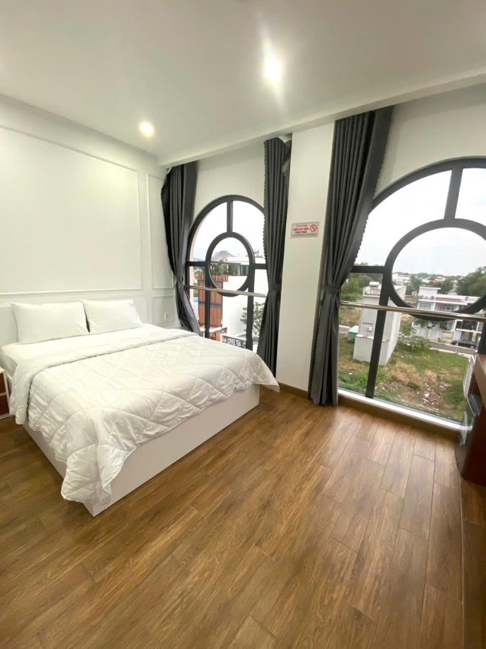 Bao Long Hotel Phú Mỹ Buitenkant foto